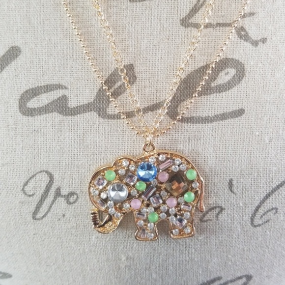 Jewelry - Multicolored rhinestone elephant necklace